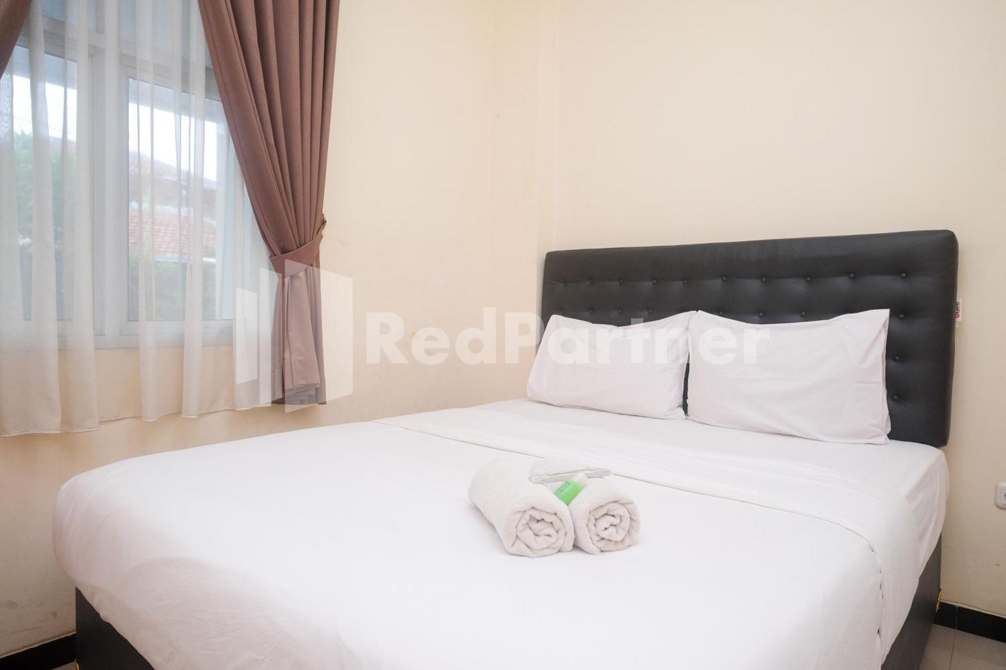 Hotel Griya Loka 2 Syariah Near Simpang Lima Mitra Reddoorz à Semarang Extérieur photo