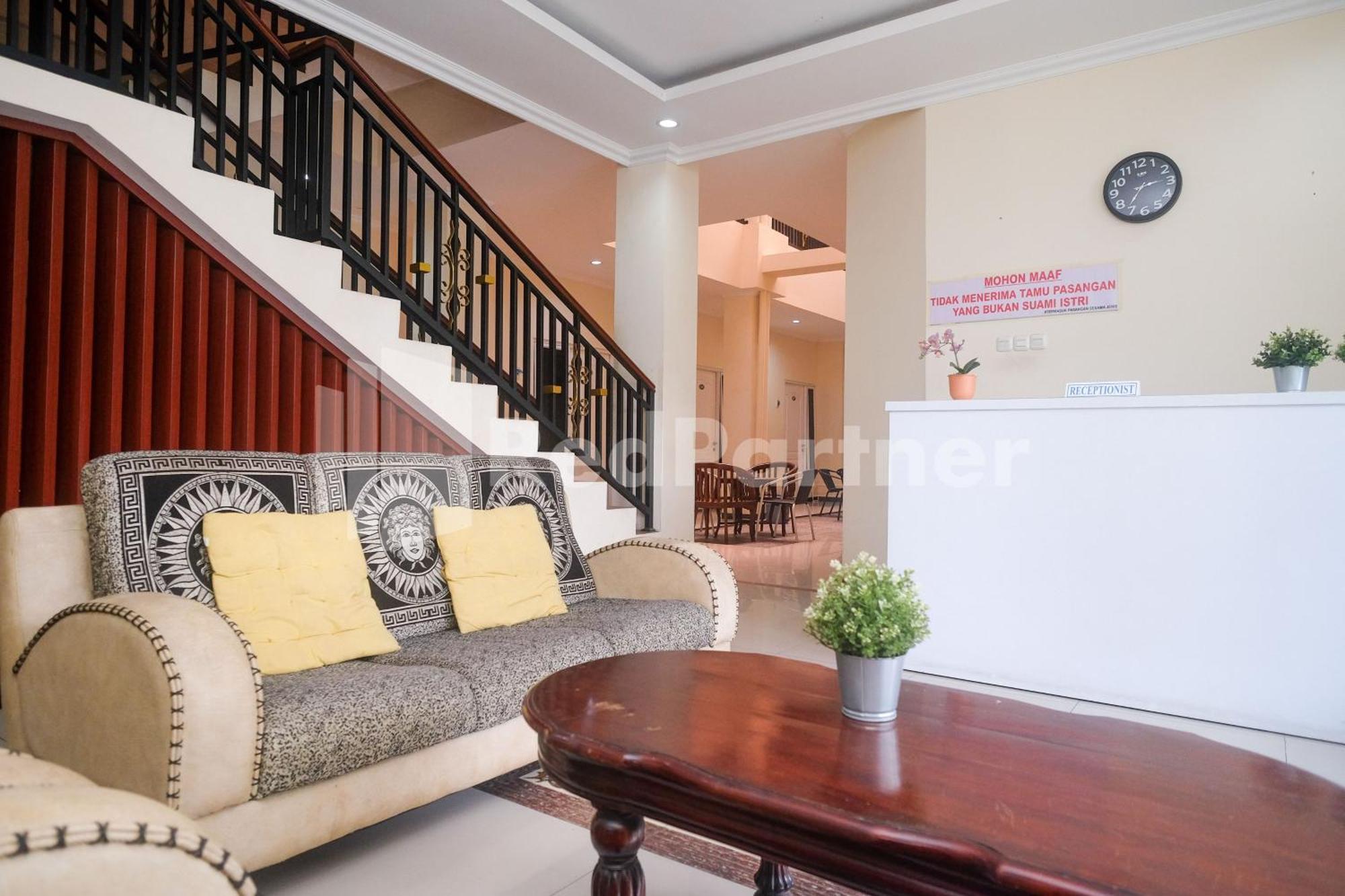 Hotel Griya Loka 2 Syariah Near Simpang Lima Mitra Reddoorz à Semarang Extérieur photo