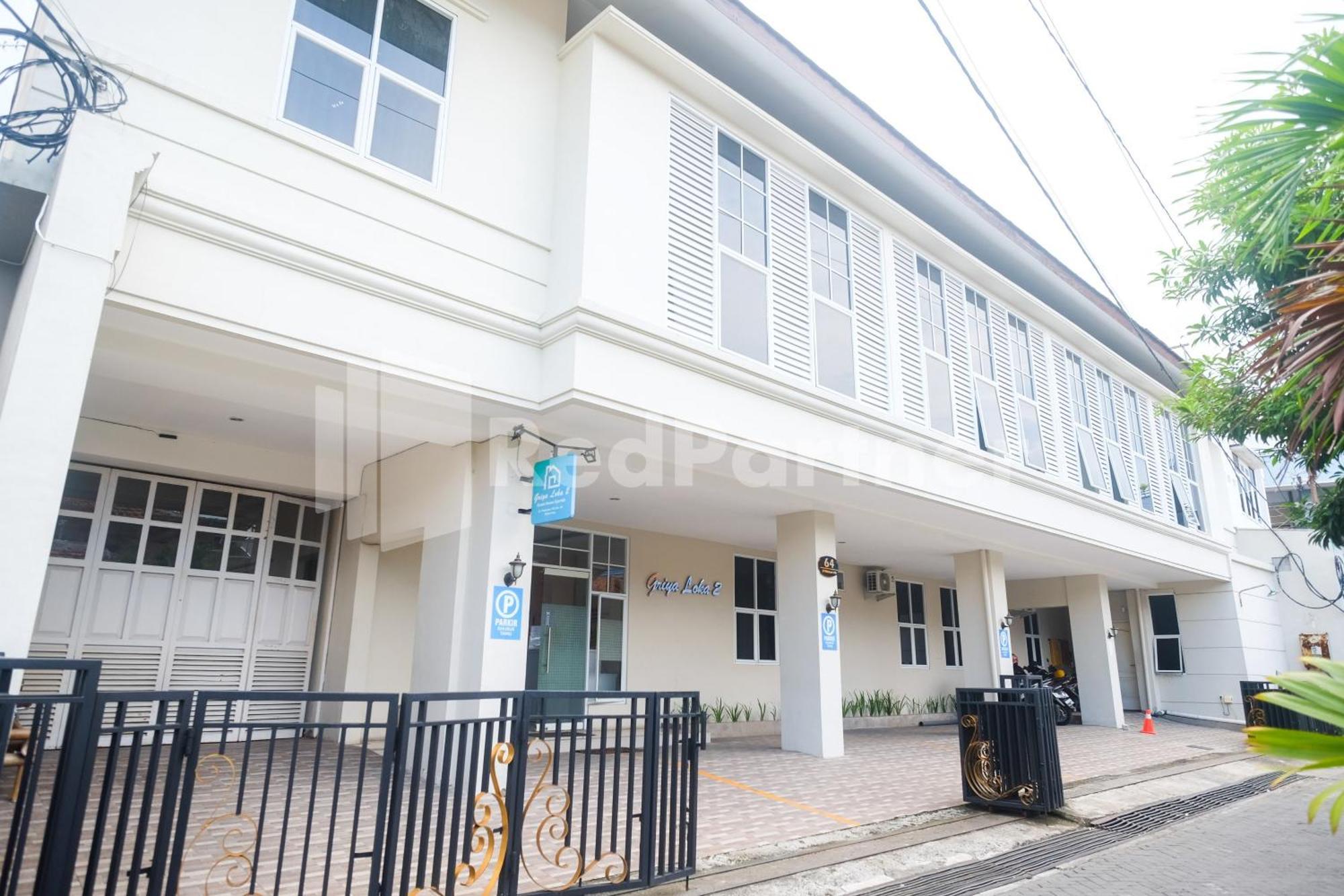 Hotel Griya Loka 2 Syariah Near Simpang Lima Mitra Reddoorz à Semarang Extérieur photo